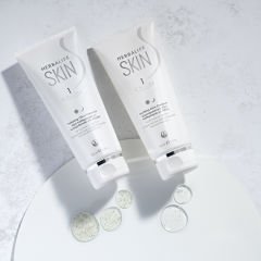 Aloe Özlü Rahatlatıcı Yüz Temizleme Jeli (Normal ve Kuru Ciltler İçin)